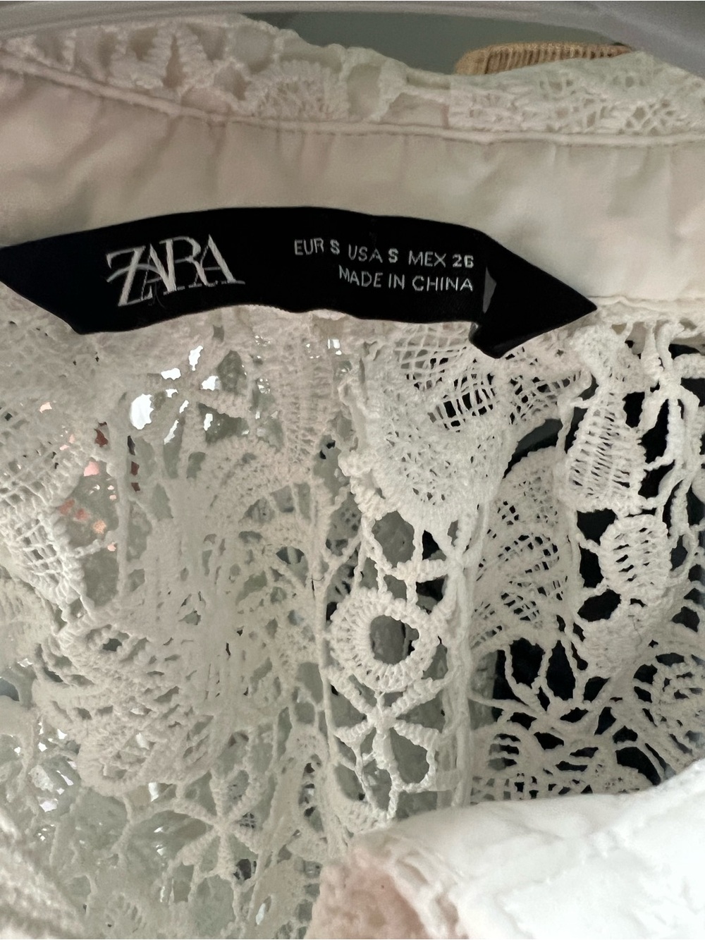 Zara White Floral Lace Collared Sleeveless Top - Picture 2 of 3